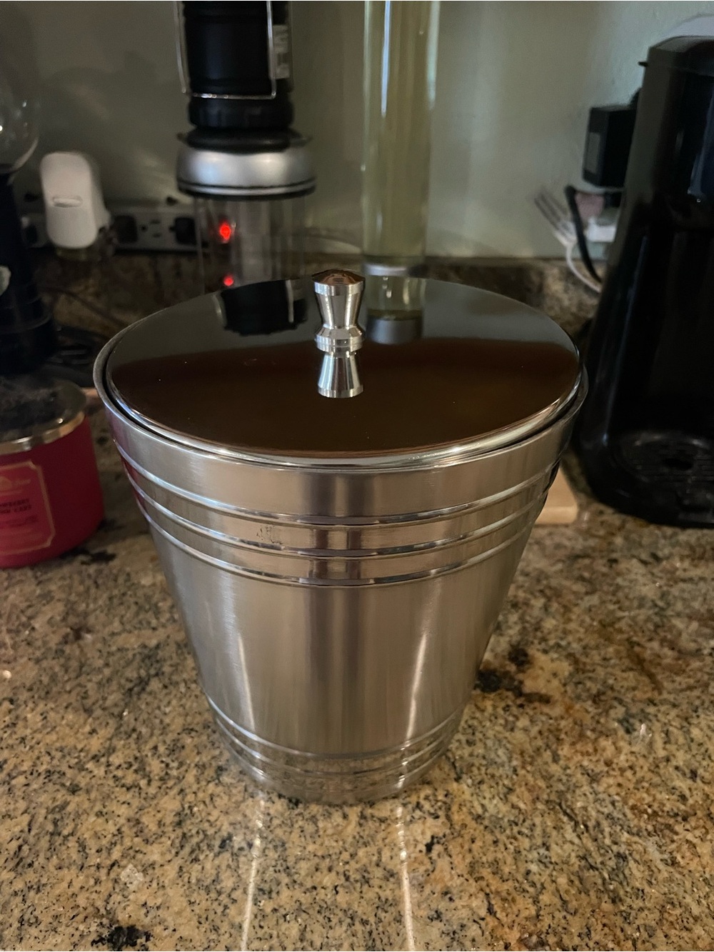 NWOT Oggi Ice Bucket